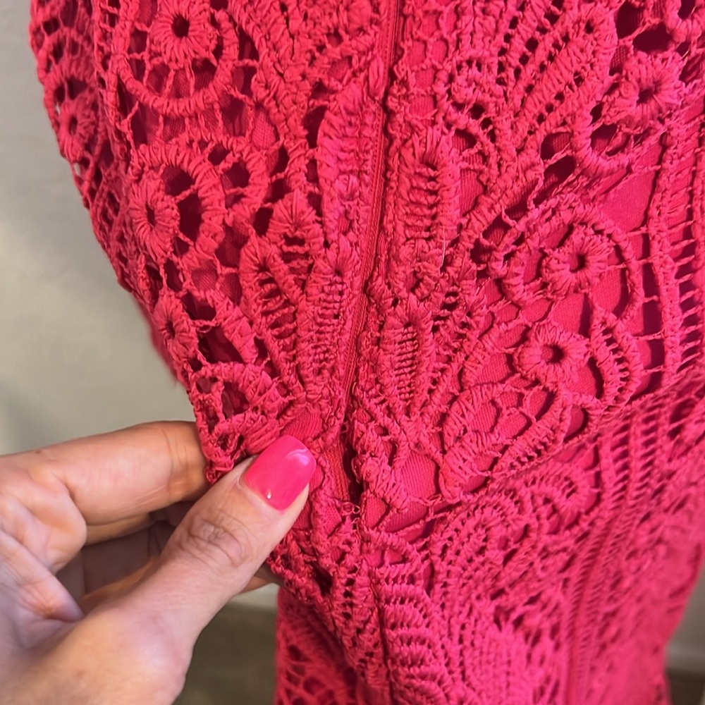 Guess Fuchsia Lace Midi Dress - Picture 7 of 8
